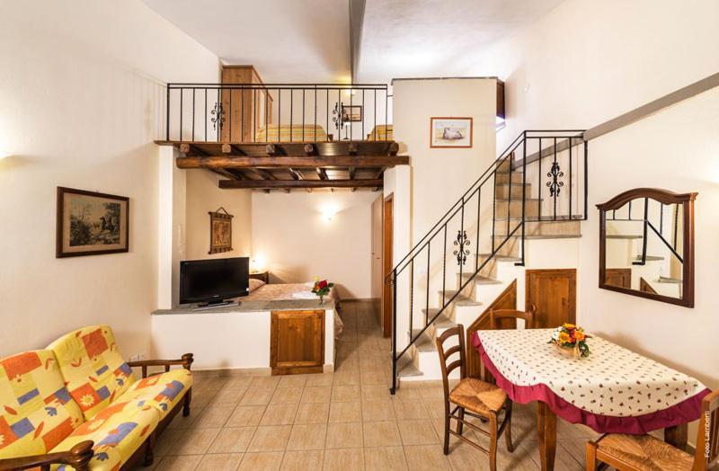 Agriturismo Podere Giulio Таркуїнія Екстер'єр фото