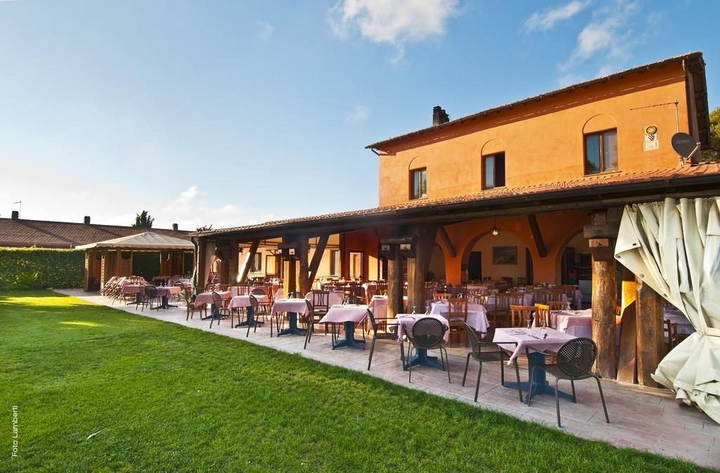 Agriturismo Podere Giulio Таркуїнія Екстер'єр фото